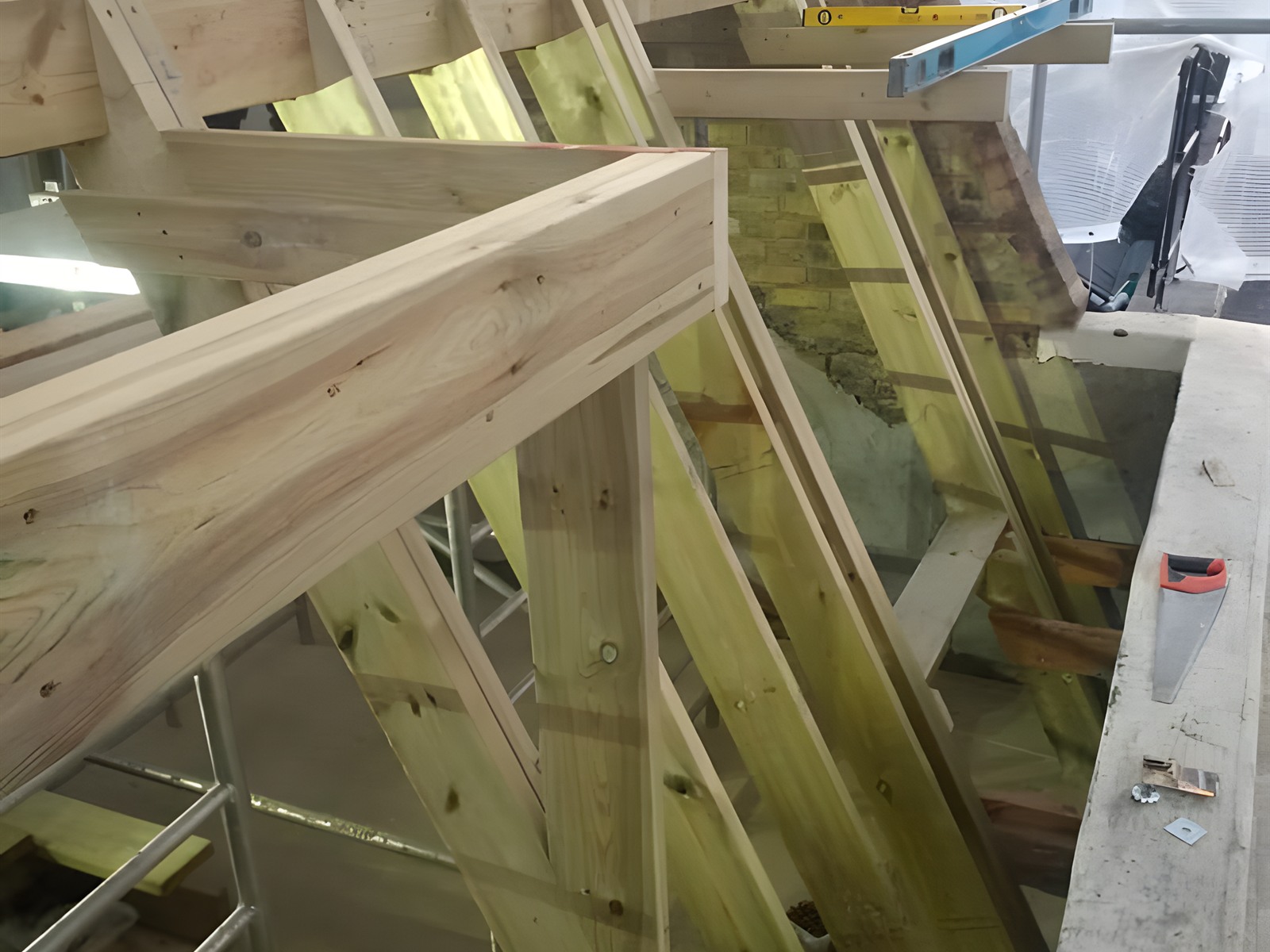 Timber roof structure — bespoke joinery project in London
